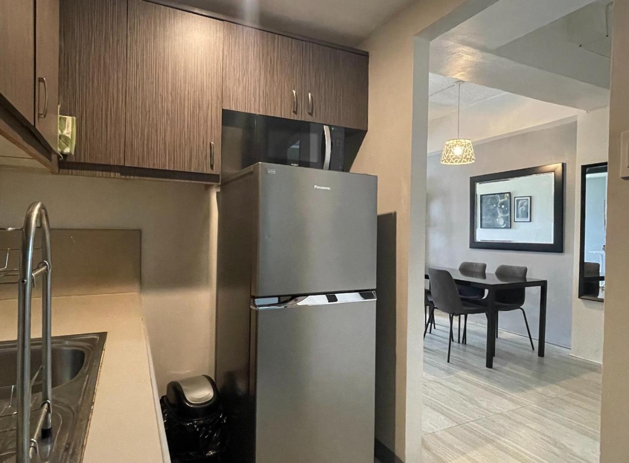 Spacious 1 Bedroom Unit Forbeswood Heights Taguig Exteriör bild
